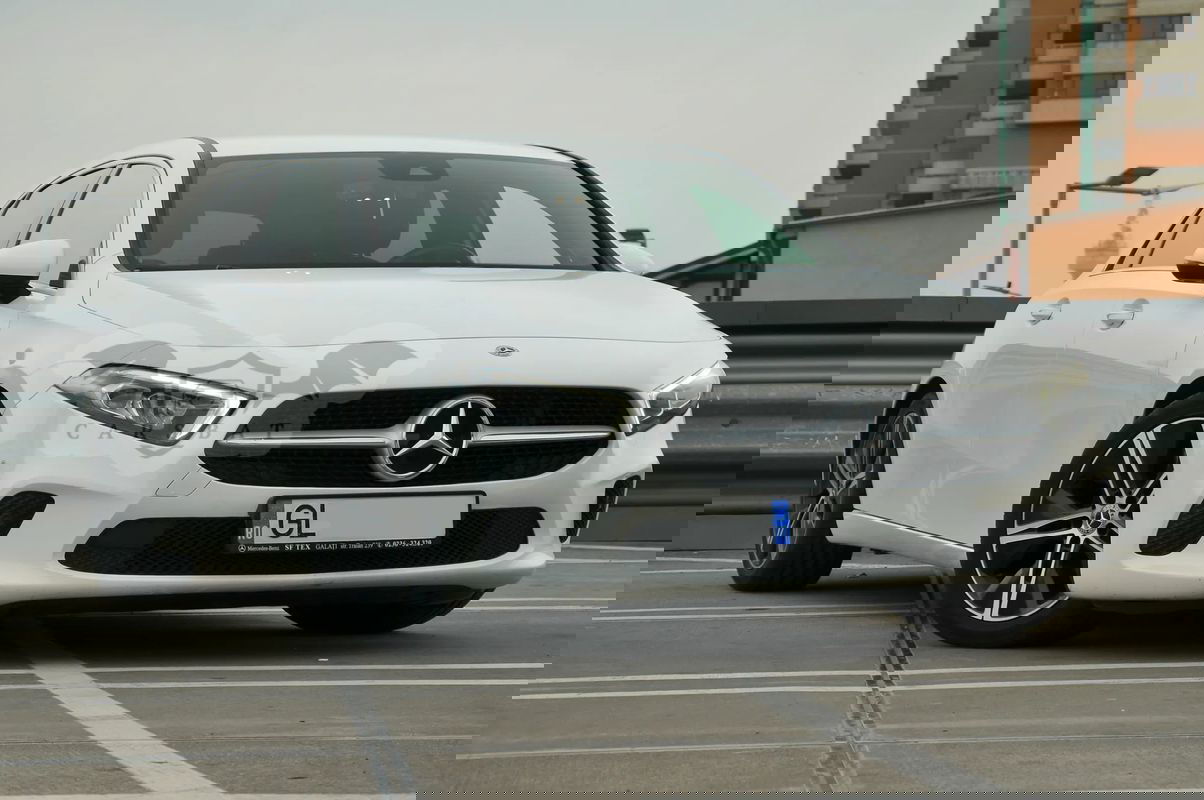 Mercedes-Benz A 200 4Matic 8G-DCT Progressive 2018