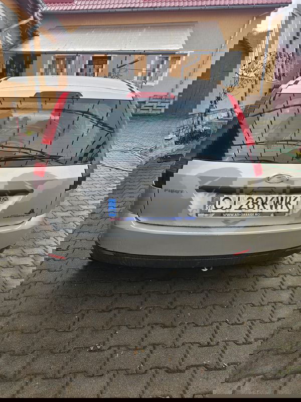 Ford Fiesta 1.3i Ambiente 2004