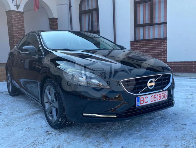 Volvo V40 II [2012 - Prezent] D2 94g Momentum 2012