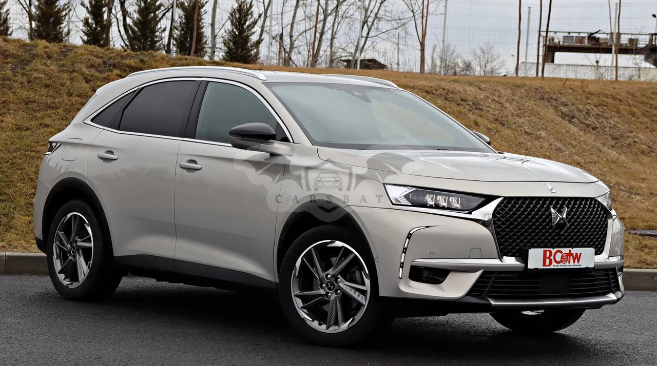 DS DS7 Crossback DS7 Crosback 1.6 PHeV AWD 300 EAT8 Rivoli 2021