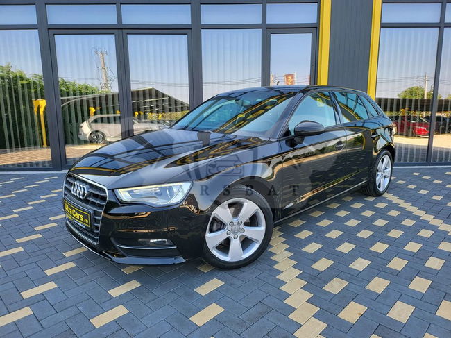 Audi A3 8V [2012 - 2020] 1.6 TDI Stronic Attraction 2013