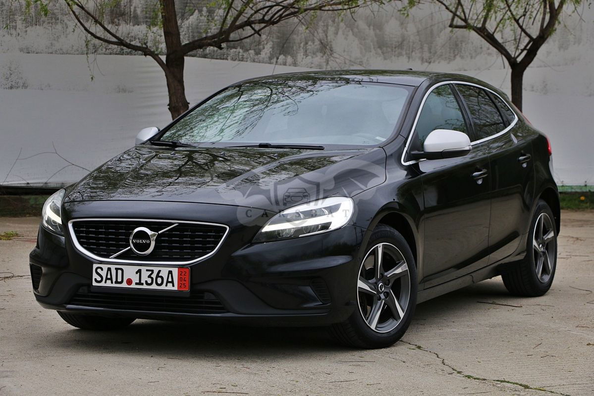 Volvo V40 D3 RDesign 2018
