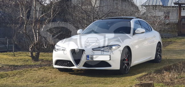 Alfa Romeo Giulia 2.0 Turbo 16V AT8 Lusso Ti 2019