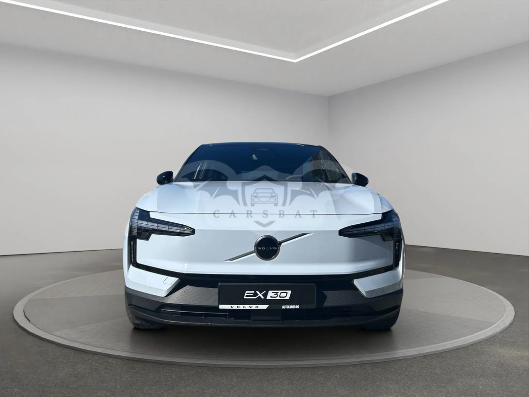 Volvo EX30 2024