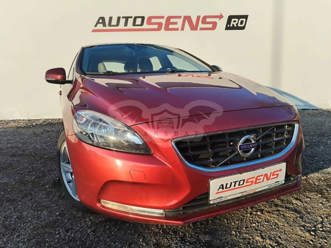 Volvo V40 II [2012 - Prezent] D2 94g Kinetic 2013
