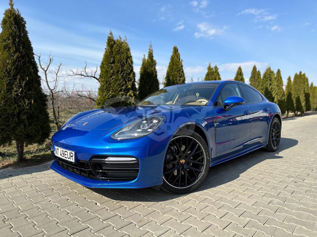 Porsche Panamera 4 2017