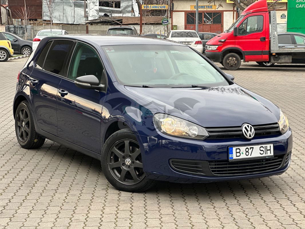 Volkswagen Golf VI [2008 -2013] 1.6 TDI DPF Comfortline 2010