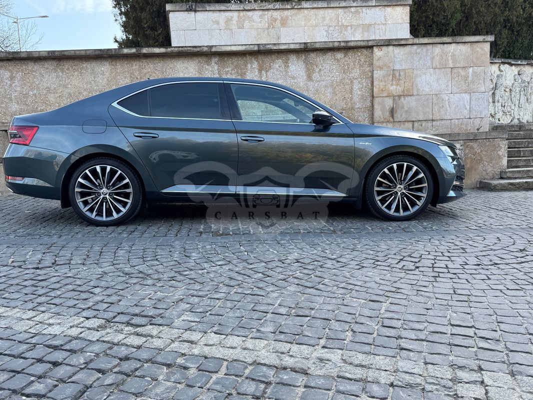 Skoda Superb III [2015 - Prezent] 2.0 TDI 4X4 DSG Laurin & Klement 2019