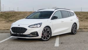 Ford Focus Turnier 1.5 EcoBlue Start-Stopp-System ST-LINE 2019