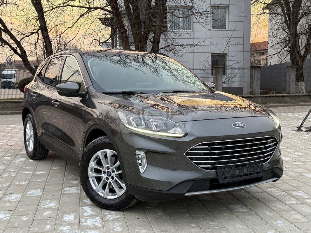 Ford Kuga 1.5 EcoBlue Aut. TITANIUM 2022