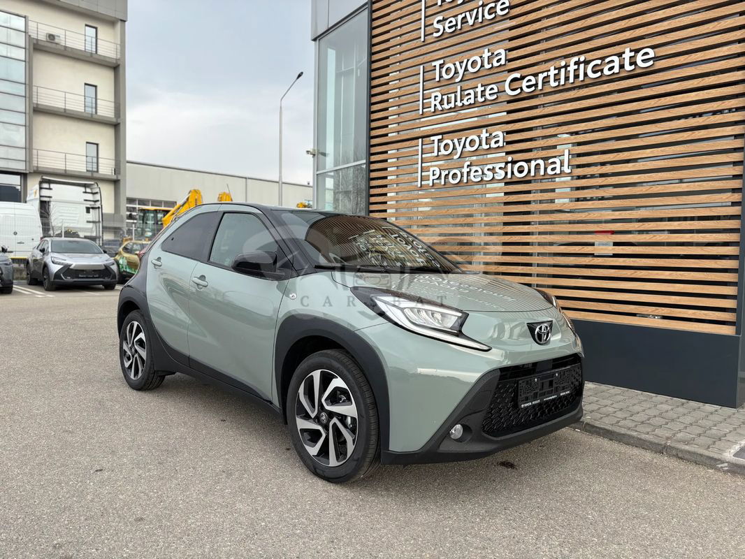 Toyota Aygo X 1.0l MT Dynamic 2024