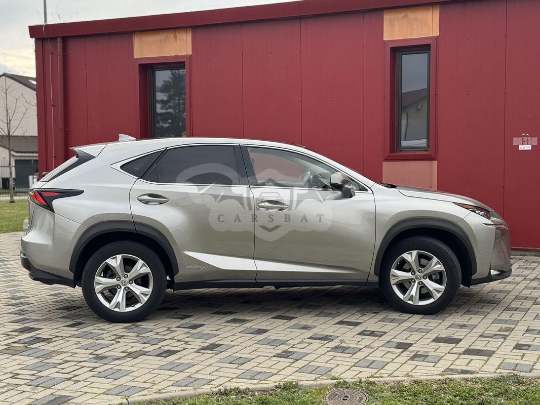 Lexus NX 300h AWD Luxury 2017