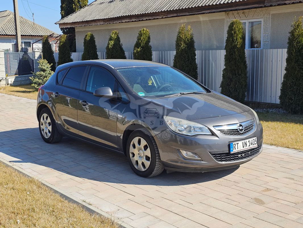 Opel Astra J [2009 - 2018] 1.4 150 Jahre 2010