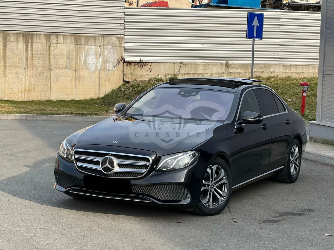 Mercedes-Benz E W213 [2016 - 2023] 220 d T 9G-TRONIC Avantgarde 2017