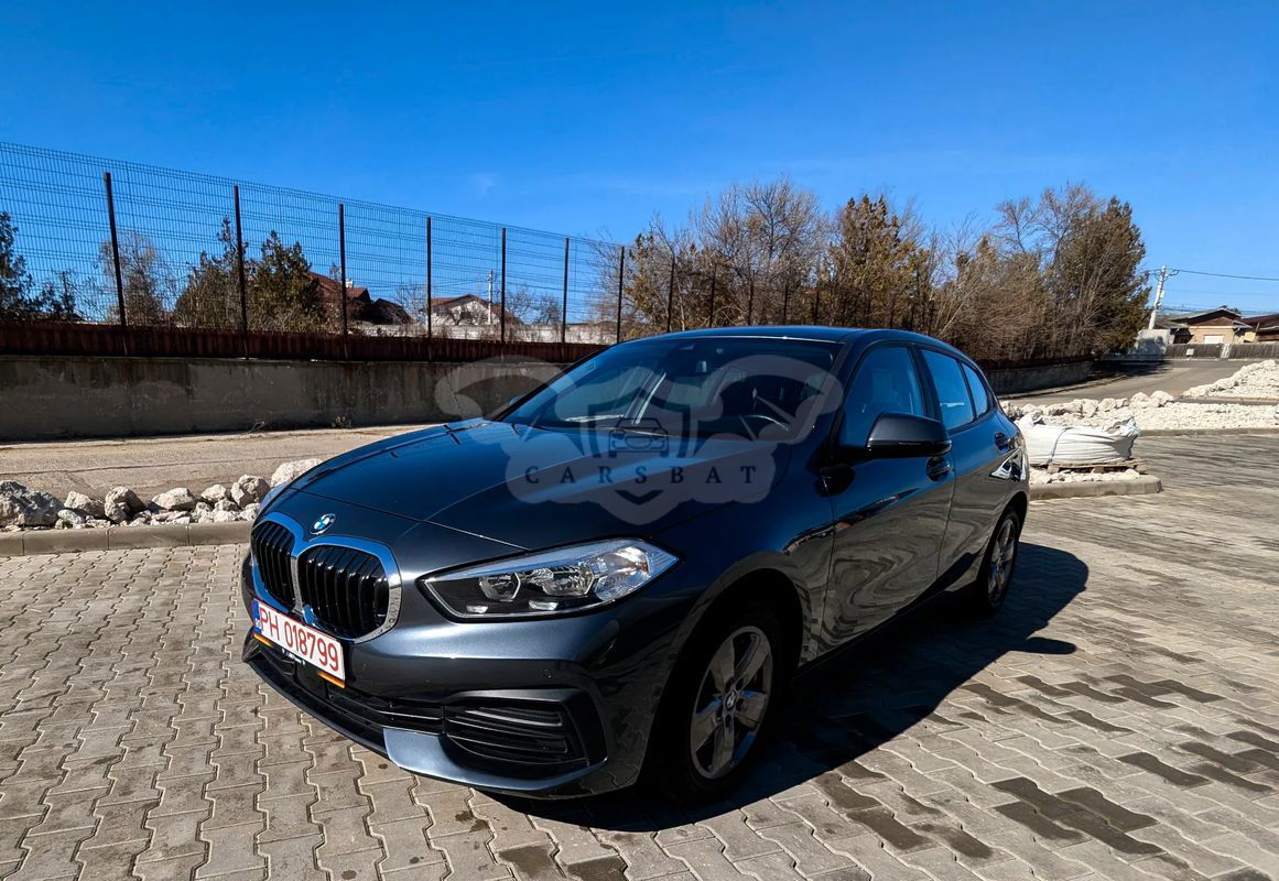 BMW 1 Series F40/F52 [2017 - Prezent] 116d Aut. Advantage 2019