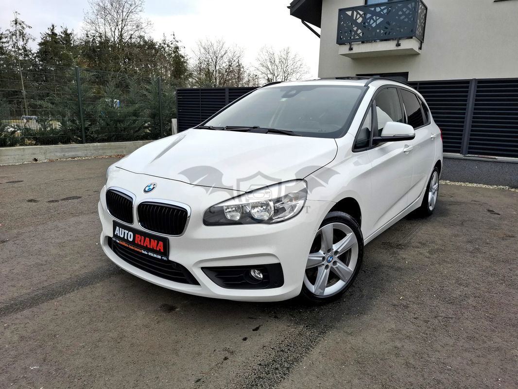 BMW 2 Series 218i Active Tourer Luxury Line 2014