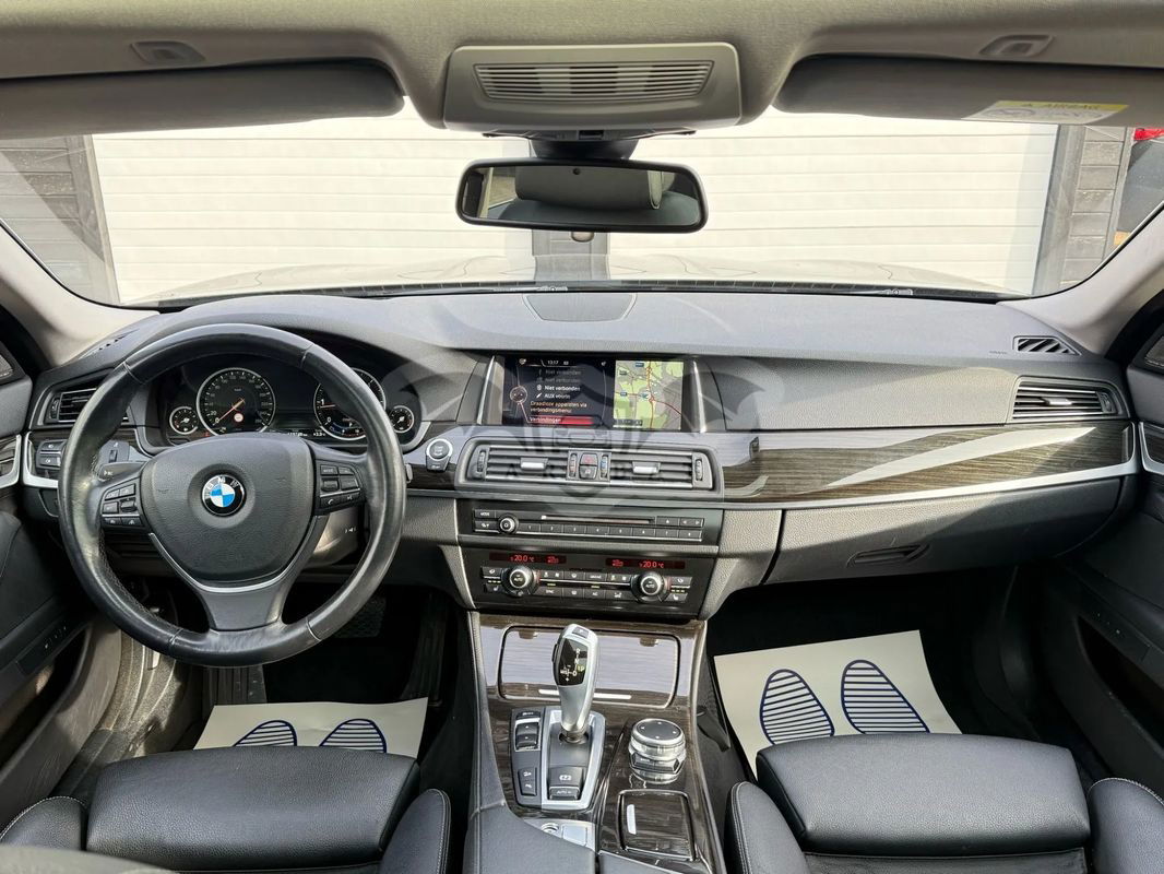 BMW 5 Series F10/F11/F07 [2010 - 2017] 525d xDrive Touring Sport-Aut. Modern Line 2015