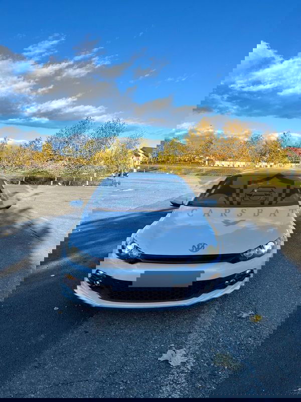 Volkswagen Scirocco 2.0 TDI DPF DSG 2013