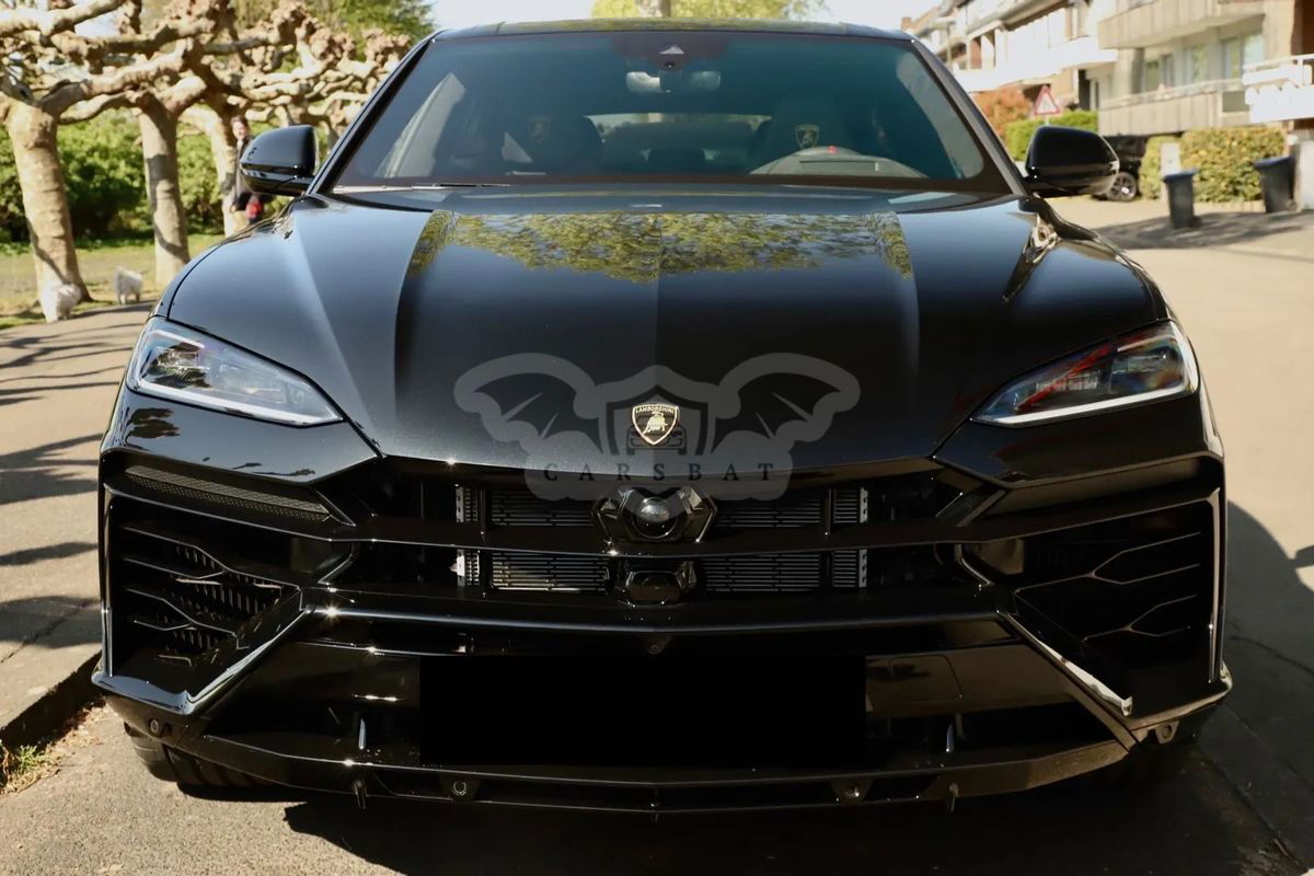 Lamborghini Urus 2025