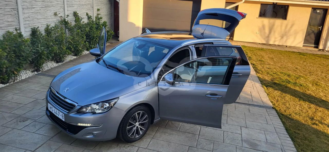 Peugeot 308 2016