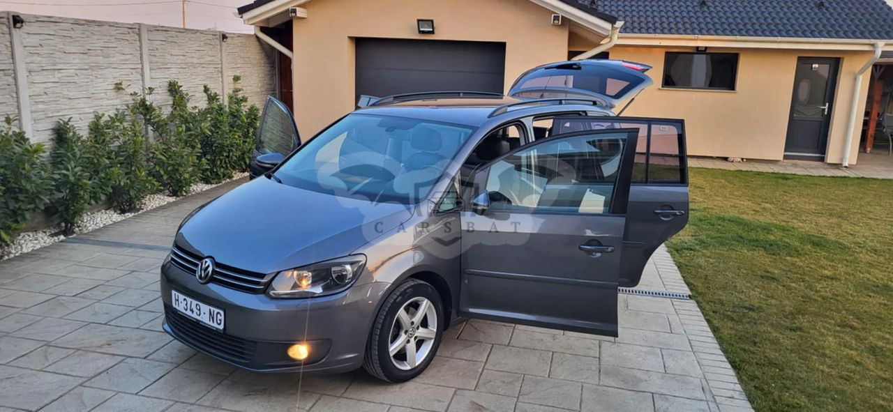 Volkswagen Touran 2015