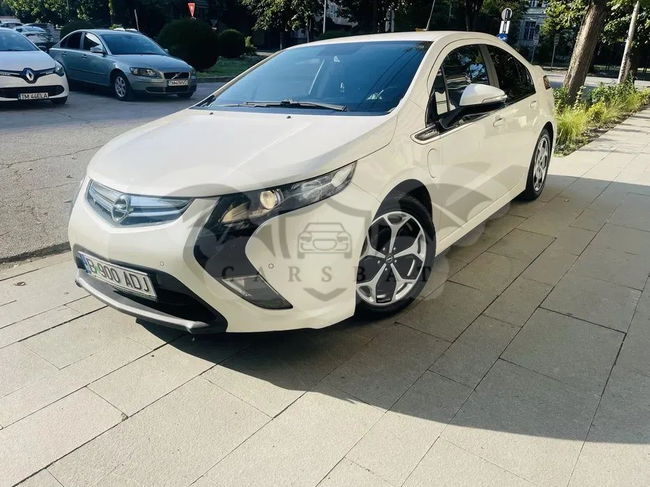 Opel Ampera 2012