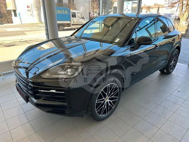 Porsche Cayenne Standard 2024