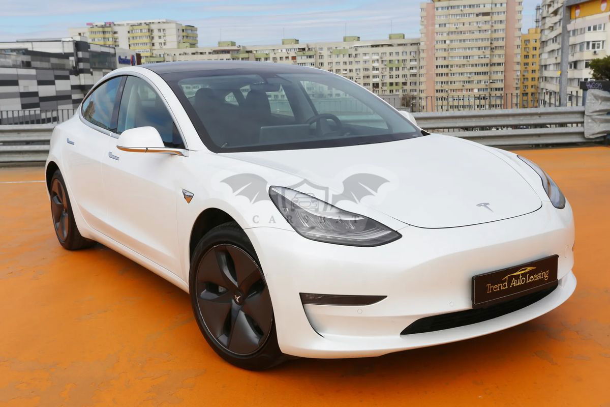 Tesla Model 3 Langstreckenbatterie Allradantrieb Dual Motor 2020