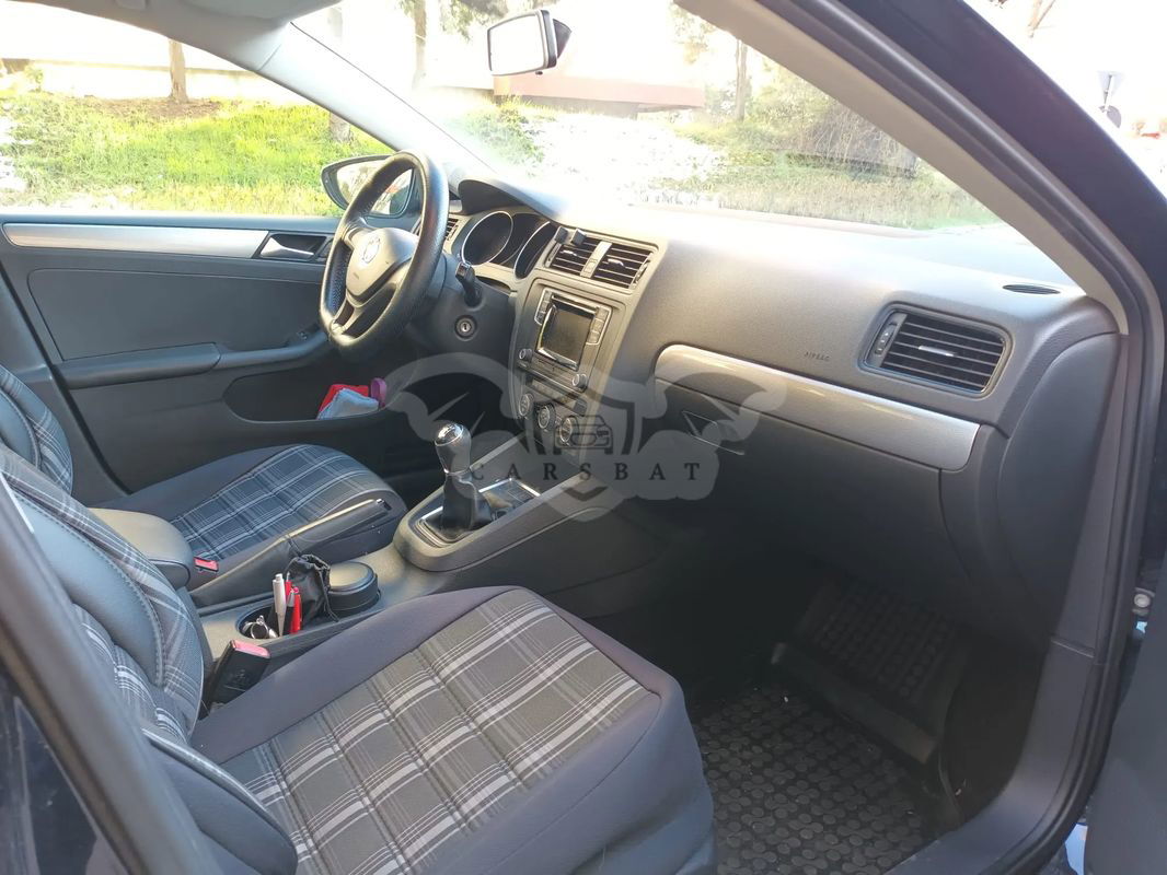 Volkswagen Jetta A5 [2005 - 2010] 1.2 TSI Comfortline 2017