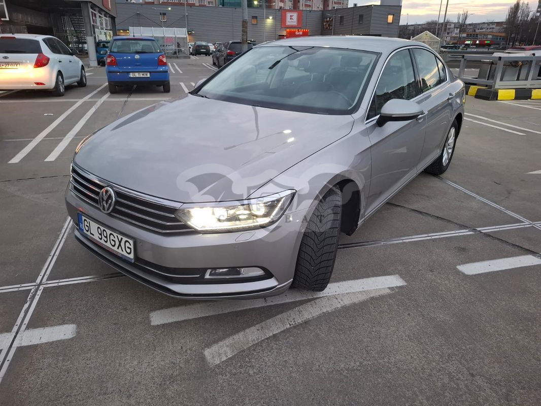 Volkswagen Passat B8 [2014 - Prezent] 2.0 TDI DSG Highline 2015