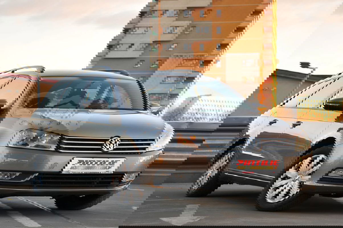 Volkswagen Passat 1.4 TSI BlueMotion Technology Business Edition 2011