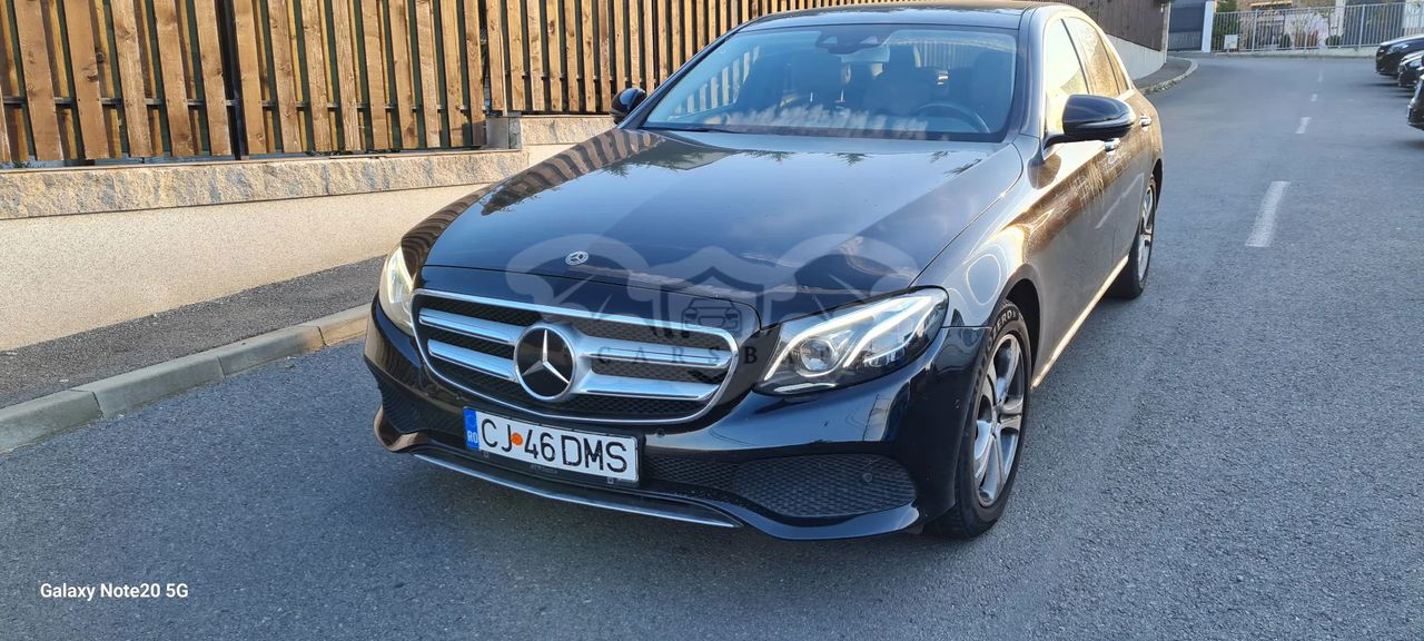 Mercedes-Benz E W213 [2016 - 2023] 220 d 9G-TRONIC Avantgarde 2017