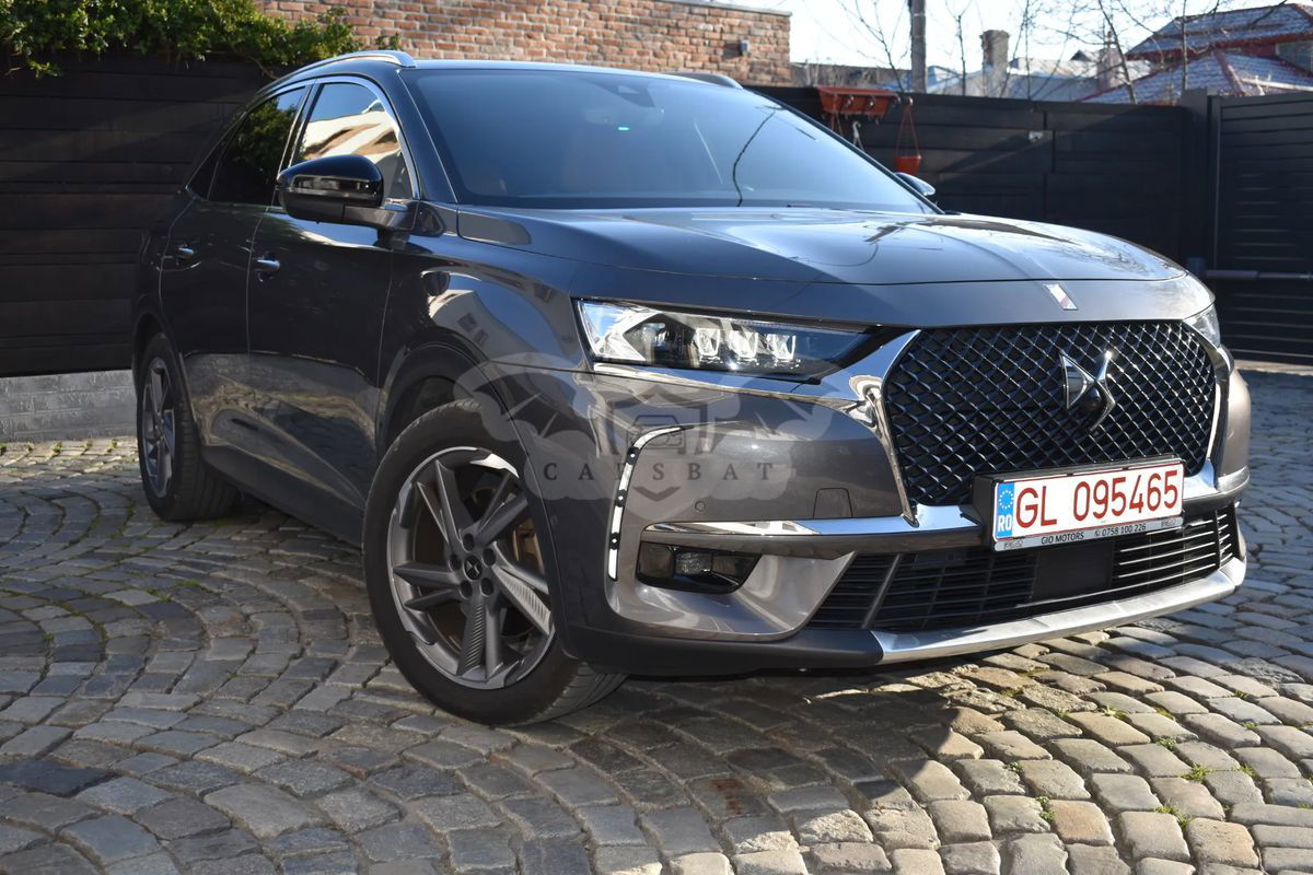 DS DS7 Crossback DS7 1.6 PHeV AWD 300 EAT8 OPERA 2020