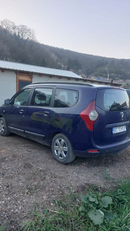 Dacia Lodgy 1.2 TCe 115 CP Laureate 2013