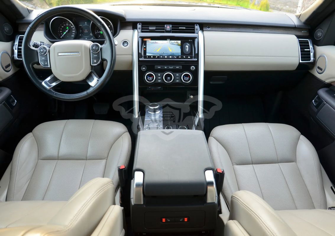 Land Rover Discovery 2.0 L TD4 HSE Luxury 2017