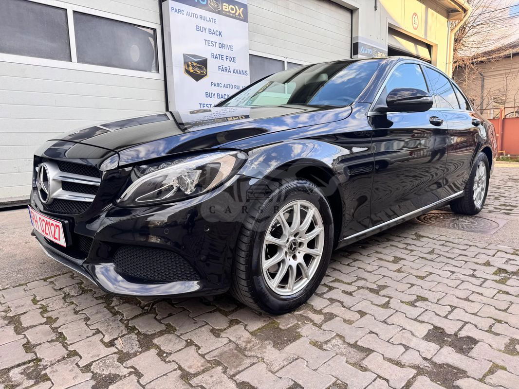 Mercedes-Benz C W205 [2014 - 2021] 180 (BlueTEC) d 7G-TRONIC Avantgarde 2018