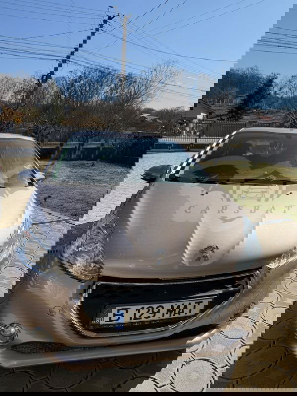 Peugeot 208 I [2012 - 2019] 1.4 HDi FAP STT Active 2013