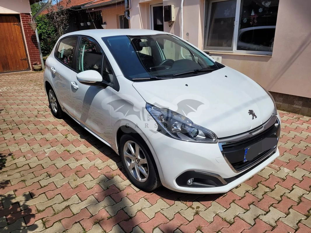 Peugeot 208 I [2012 - 2019] 1.2 L PureTech Allure 2016