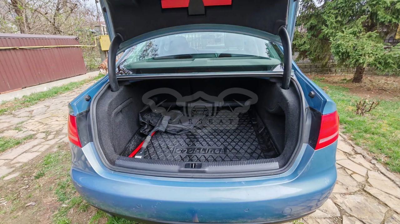 Audi A4 B8 [2007 - 2015] 2.0 TDI B8 2011
