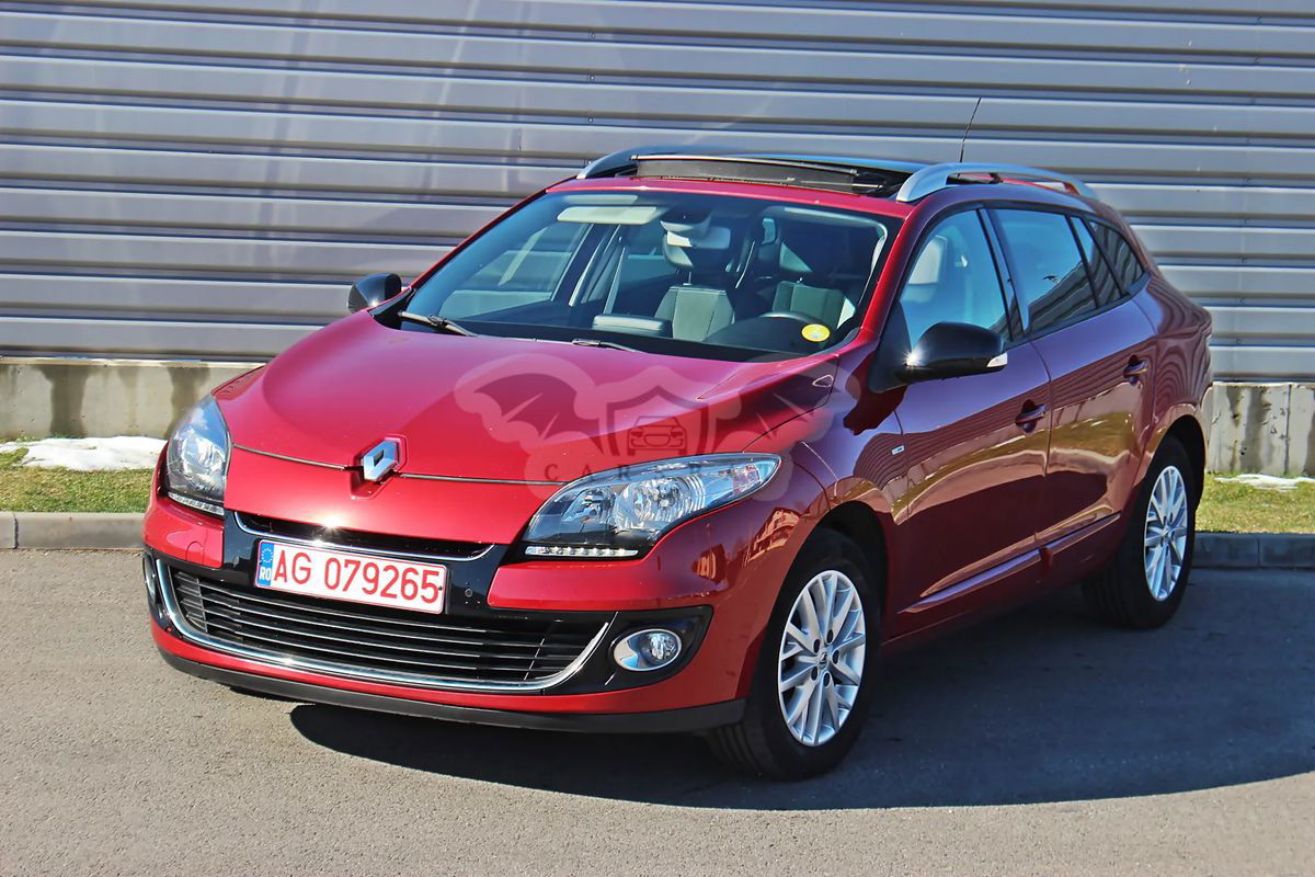 Renault Megane III [2008 - 2016] Grandtour ENERGY dCi 110 Start & Stopp Bose Edition 2013