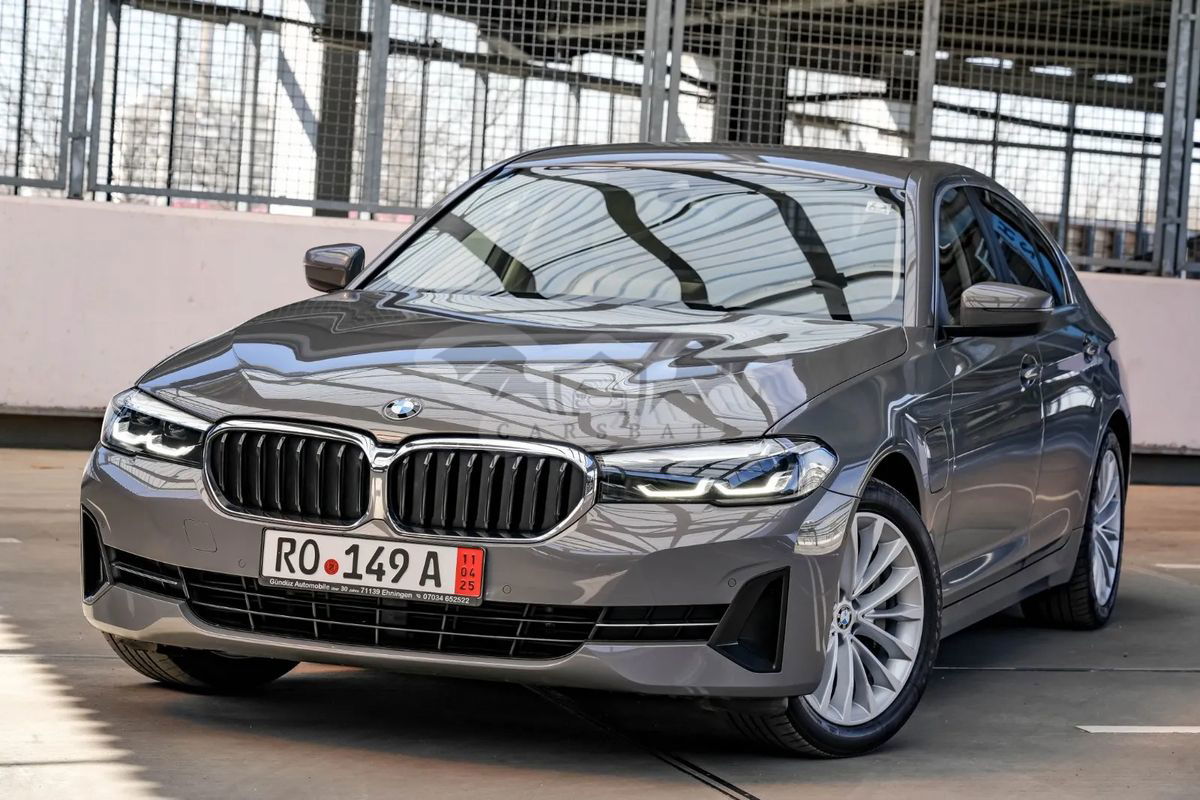 BMW 5 Series 2021