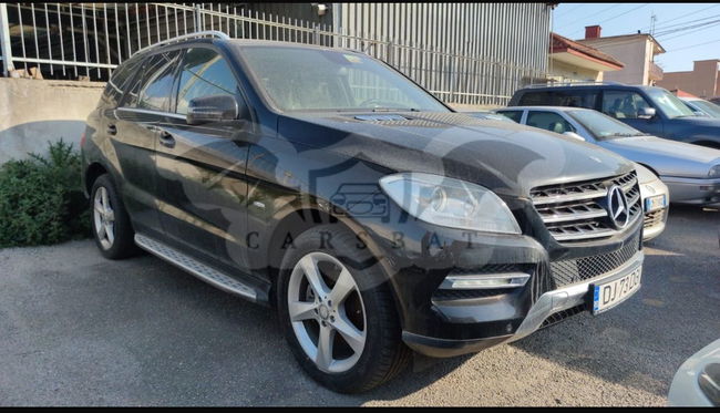 Mercedes-Benz ML W166 [2011 - 2015] 350 BlueTec 4MATIC Aut 2012