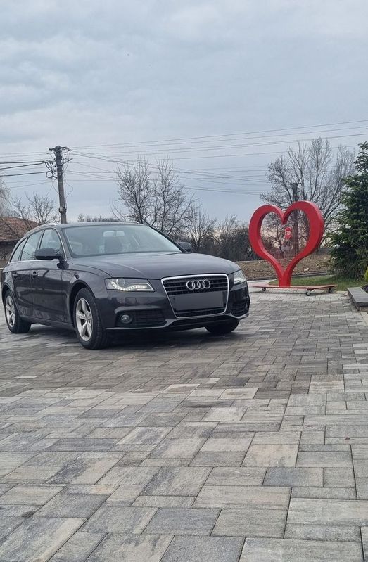 Audi A4 B8 [2007 - 2015] 2.0 TDI Multitronic Avant 2010