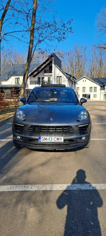 Porsche Macan Standard 2018