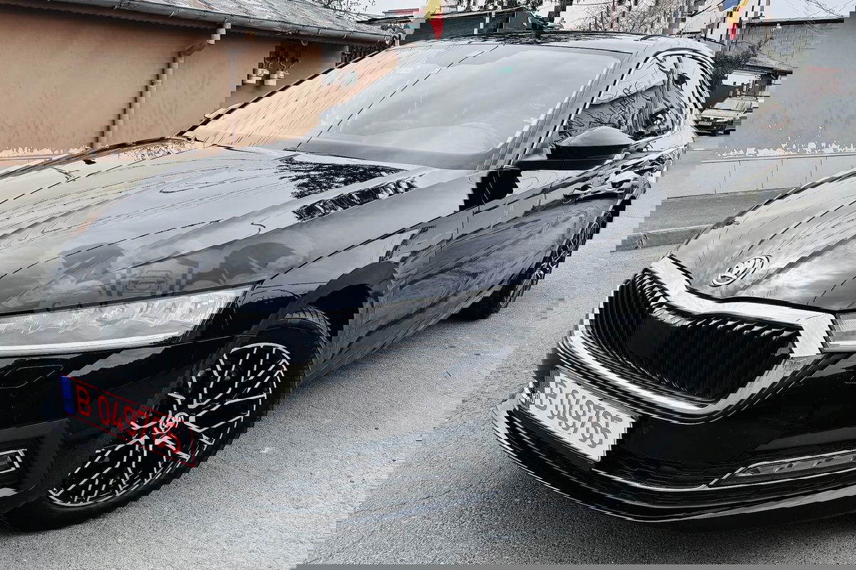 Skoda Octavia IV [2019 - Prezent] 1.0 TSI First Edition 2021