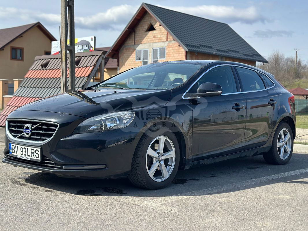 Volvo V40 2015