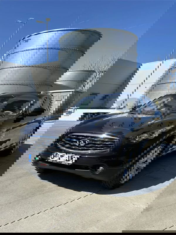 Infiniti FX FX37 3.7L V6 S AWD 2010