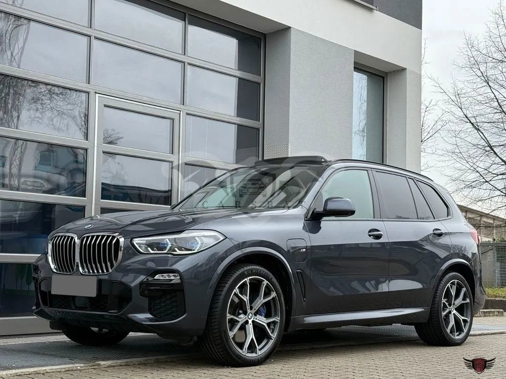 BMW X5 xDrive45e 2021