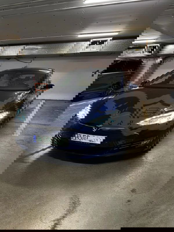 Tesla Model S 2020