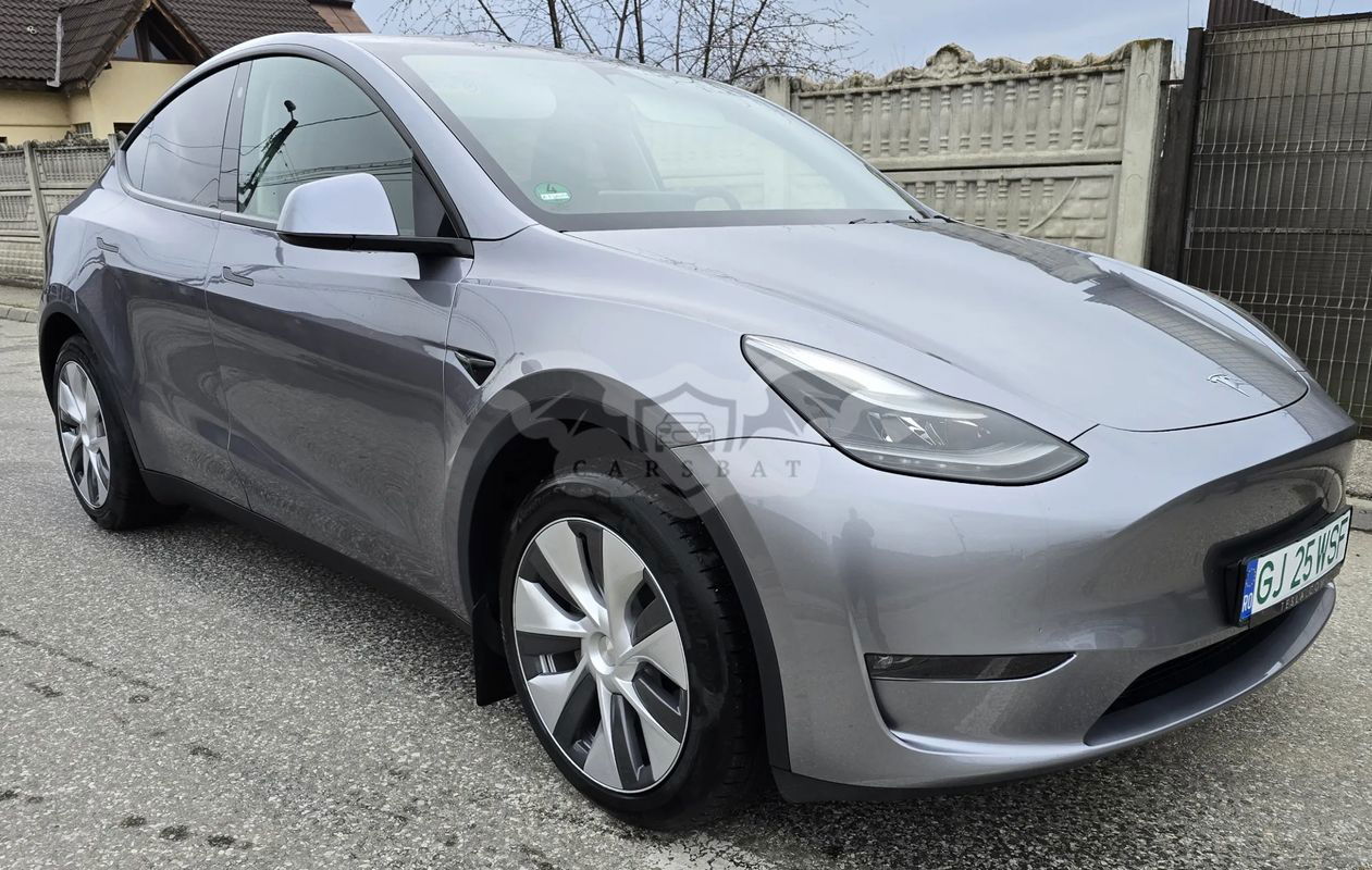 Tesla Model Y Long Range Dual Motor AWD 2023
